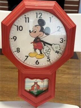 Vintage 1970's Welby Elgin - Mickey Mouse Wall Clock - Walt Disney  (not Working